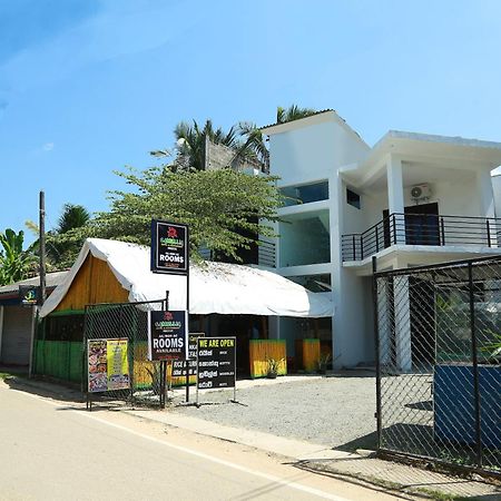 Camellia Hotel & Restaurant Mirissa Esterno foto