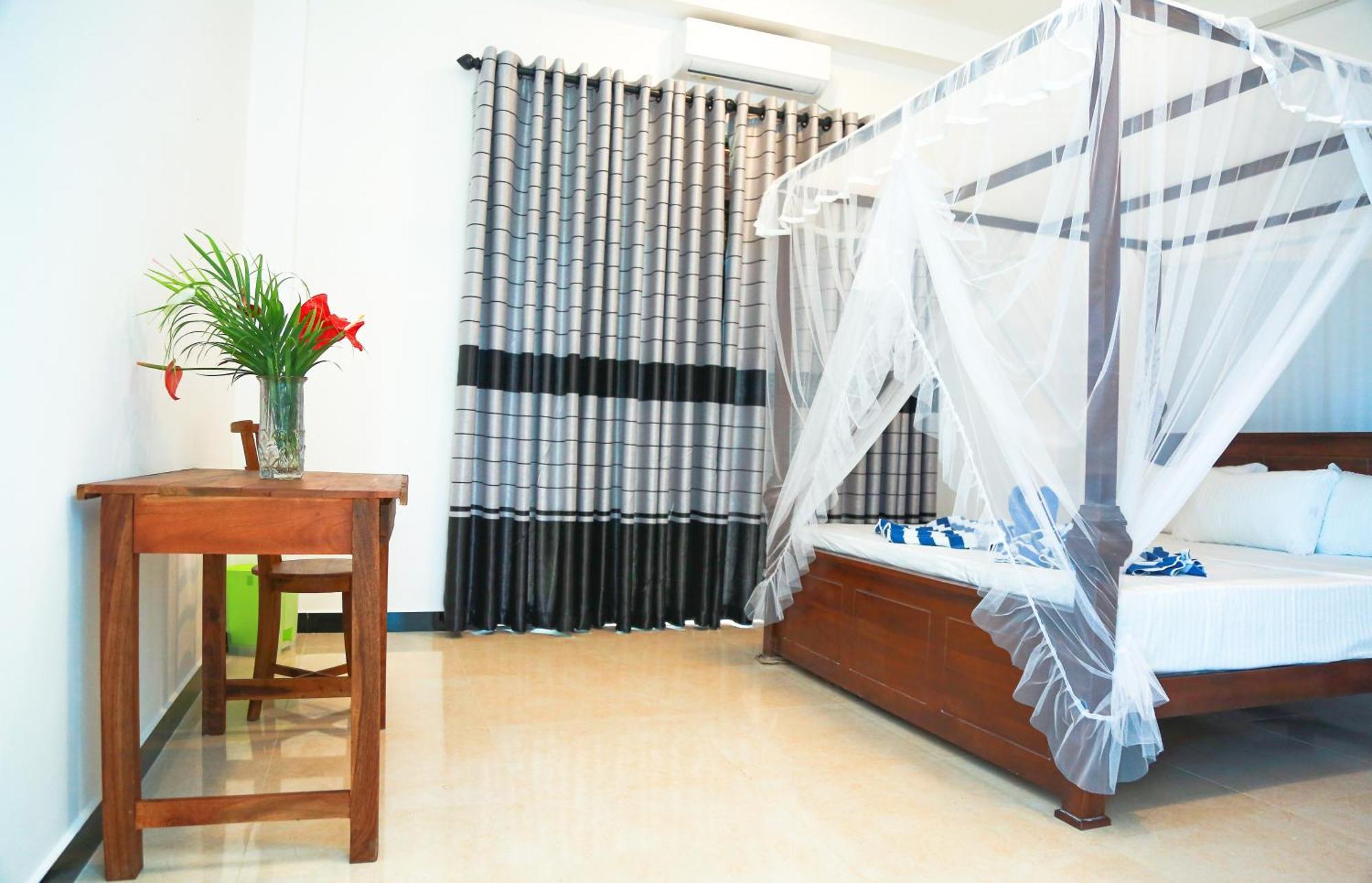 Camellia Hotel & Restaurant Mirissa Esterno foto